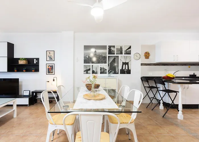 度假居 Home2book Maruja's House Ocean View & Wifi *