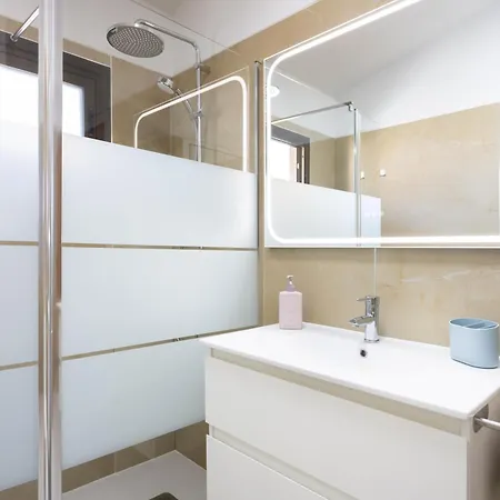 펜션 Home2book Maruja's House Ocean View & Wifi *